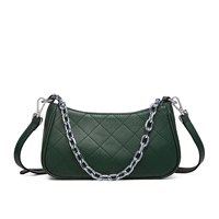 Демон (сфотографируйте медведь висящее орнамент)