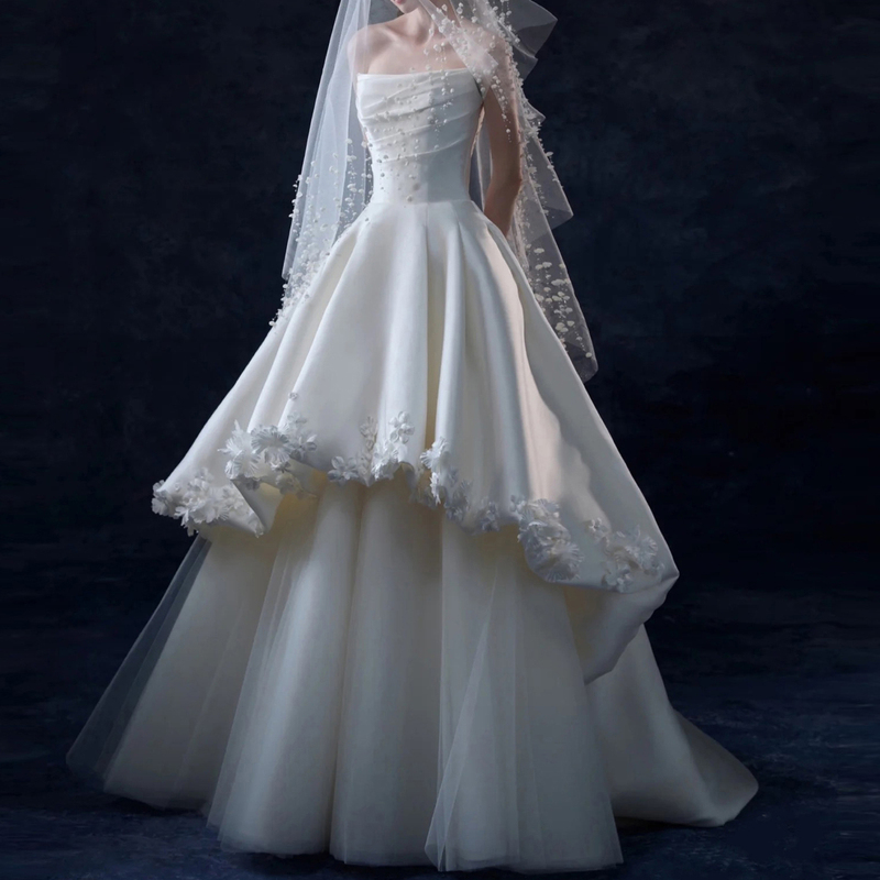 26 Spring New Style French Satin Strapless Light Wedding Dress Main Gown Bride Simple Small Train Reception Dress Two-Way Wear Detachable 26 Spring New Style French Satin Strapless Light Wedding Dress Main Gown Bride Simple Small Train Reception Dress Two-Way Wear Detachable