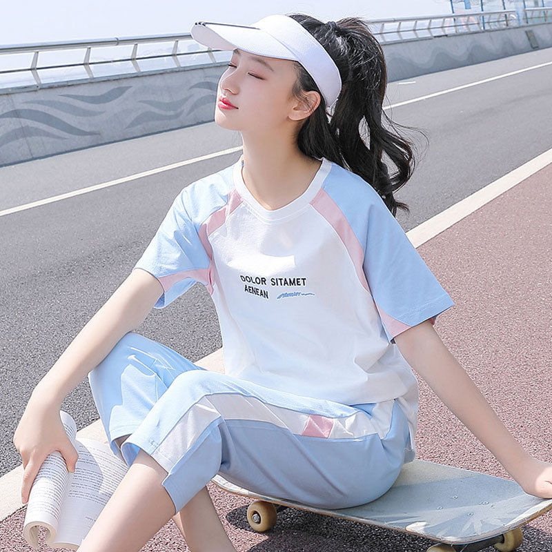 Girls' Short-Sleeved T-Shirt, Pure Cotton, Loose Fit, for Girls Aged 12, 13, 16, Junior High School Students, Summer Half-Sleeve Set Girls' Short-Sleeved T-Shirt, Pure Cotton, Loose Fit, for Girls Aged 12, 13, 16, Junior High School Students, Summer Half-Sleeve Set