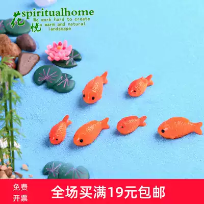 Large and small red fish Mediterranean style resin decoration micro-landscape decoration creative decoration decoration