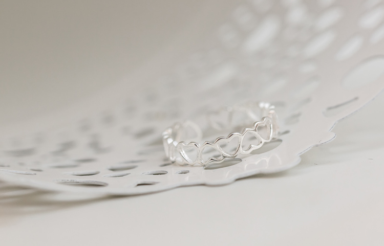 Korean Fashion Hollow Heart Open Ring display picture 13