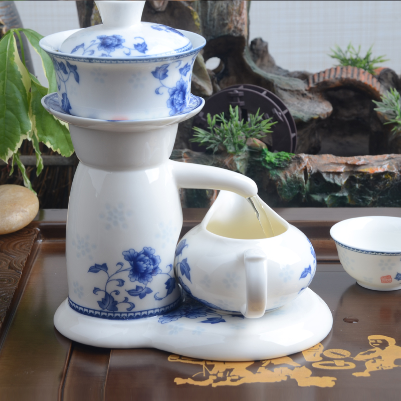 Xiang feng kung fu automatic tea set with ceramic celadon creative ice to crack your up of a complete set of tea art office