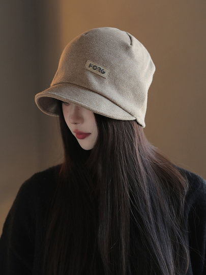 Rich cabinet hat brim pile hat women's autumn and winter versatile face-showing postpartum confinement hat Baotou Japanese duck tongue cold hat