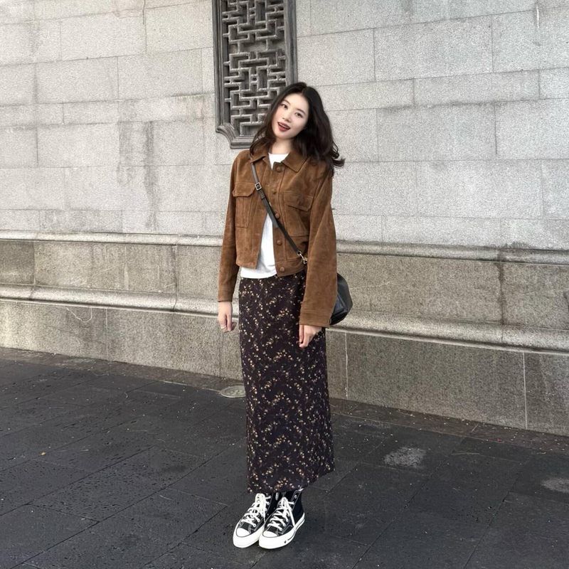 Suede Button Old Money Style Korean Jacket for Women, 2026 Autumn New Model, Petite and Very Stylish, Thin Jacket