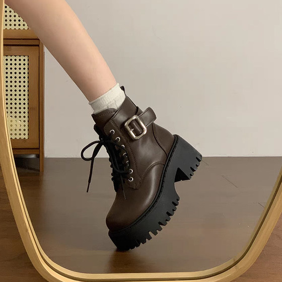 厚底英伦风马丁靴女款2025春季新款网红爆款小个子增高黑色短靴子
