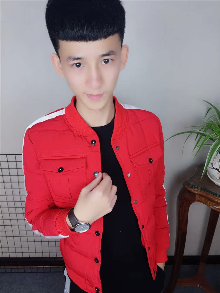 Mùa đông cotton phù hợp với nam xã hội người tinh thần anh chàng đứng cổ áo Hàn Quốc đôi áo bông nhanh màu đỏ người đàn ông với áo khoác áo măng tô nam