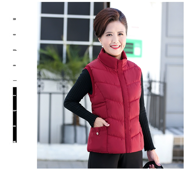 Phụ nữ trung niên và già mùa thu đông mặc màu rắn mặc áo vest cotton ngắn cho mẹ thon gọn áo vest ấm áo măng tô nữ