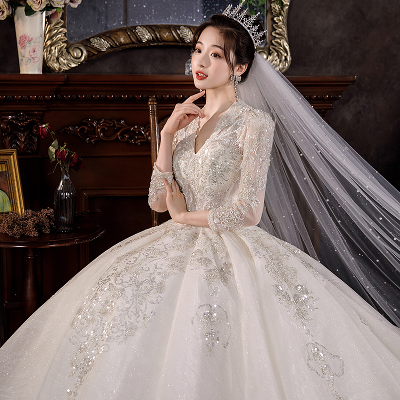 Long -sleeved wedding dress 2022 new summer court style heavy work -style main wedding dress high -level sense luxury big tail is thin Long -sleeved wedding dress 2022 new summer court style heavy work -style main wedding dress high -level sense luxury big tail is thin