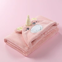 Розовый единорог