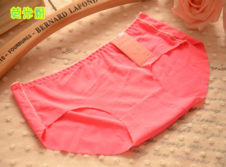 Slip jeunesse sexy en soie Ice - Ref 653671 Image 14