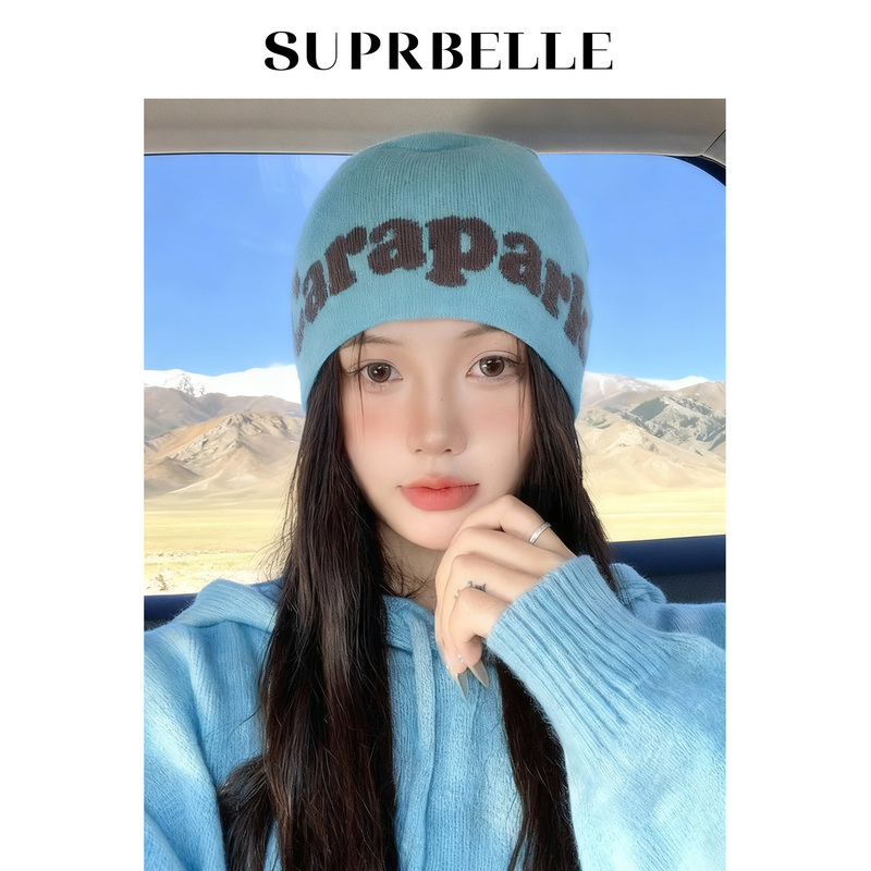 Autumn and Winter Retro Knitted Beanie Hat for Women, Blue Letter Knit Hat, Versatile Ear-Protecting Warm Hat for Men, Trendy