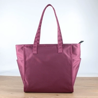 Роза красная