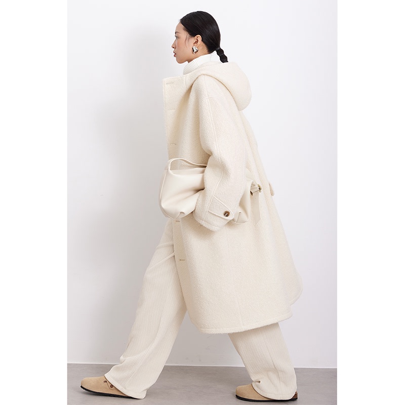 Cr Wool Hooded Woolen Coat Women's 2026 Autumn and Winter New Style Spliced ​​Sheepskin Long Off-White Coat