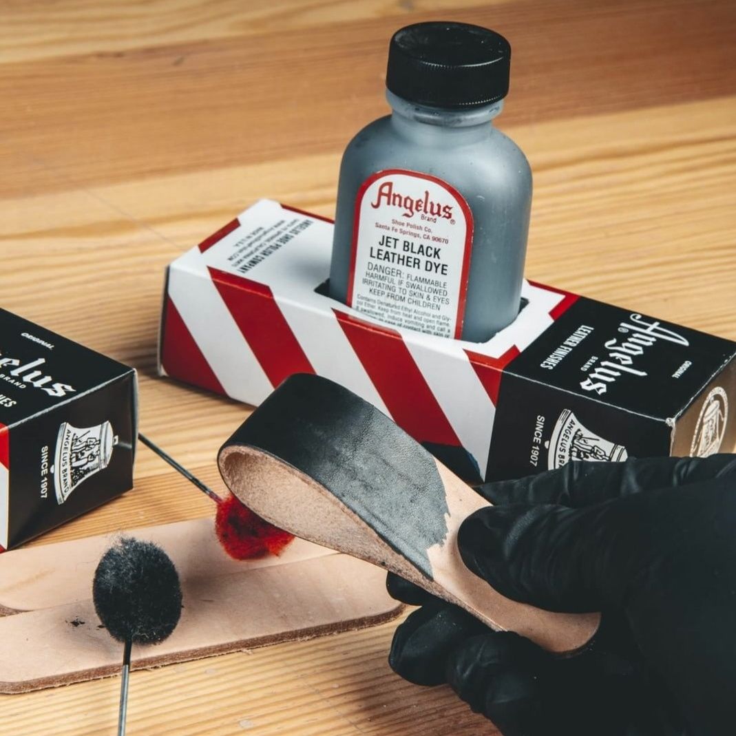 JET BLACK LEATHER DYE Angelus Crystal Base Dye Black Light Leather Dye Colorant