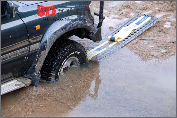 Внедорожный самоспасатель CESS car track панель Предотвращение песка панель Против провисания панель Выбраться из неприятностей панель （Серия марганцевой стали）