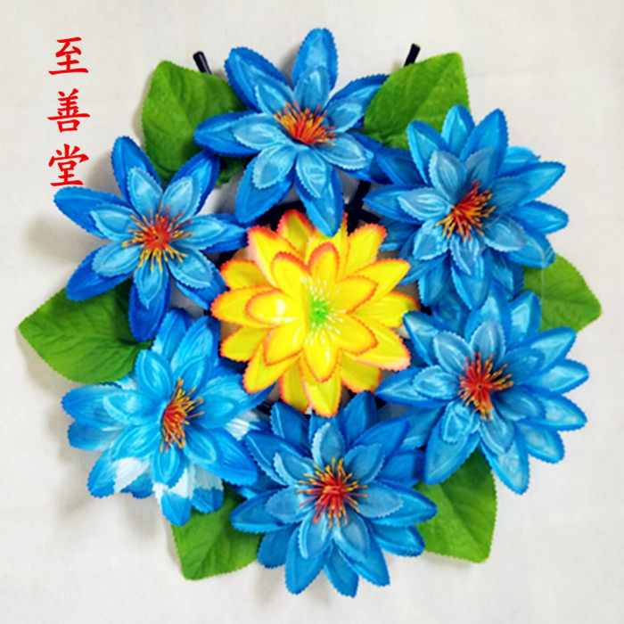 Burn paper sacrificial items sweep tombs Flowers Fake Flowers Wreaths of yellow paper Qingming to the grave of the tomb