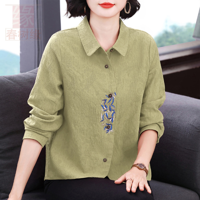 Chunshuyuan Pure Cotton Embroidered Shirt for Women, Spring and Autumn Loose-Fitting Turn-Down Collar Cardigan, Stylish and Age-Reducing Mother's Wear, Embroidered Shirt Chunshuyuan Pure Cotton Embroidered Shirt for Women, Spring and Autumn Loose-Fitting Turn-Down Collar Cardigan, Stylish and Age-Reducing Mother's Wear, Embroidered Shirt