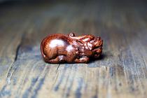 Hainan Huanghuali Pixiu handle pieces oil pear old furniture pure hand-made clear knife carving collectible town house ornaments