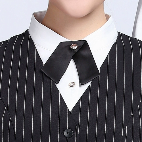 Комбинезон, рубашка, жилет, бильярд, демисезонный пуховик