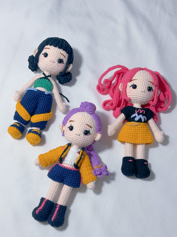 Kpop Huntress Girl Group Merchandise Handmade Crochet Yarn Doll Gift Finished Product