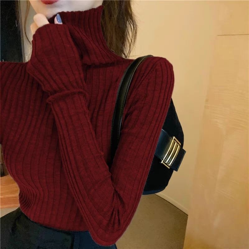 New High-Neck Slim-Fit Knitted Base Shirt for Women, Stylish Long-Sleeve Inner Layer for Spring, Autumn, and Winter, Coffee-Colored Sweater for Women