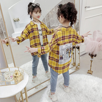 Girls spring coat 2021 New Korean girl foreign style spring and autumn big childrens shirt childrens spring cardigan
