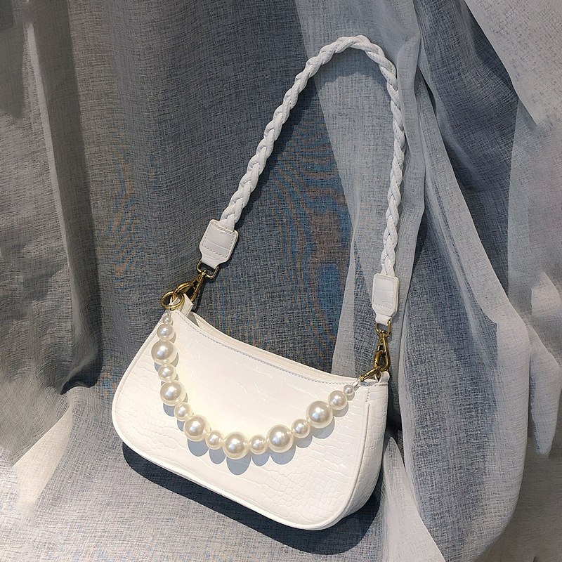 Withdraw the cabinet and clearance 2021 popular style pet carry - bag pearl chain handbag bag recommended