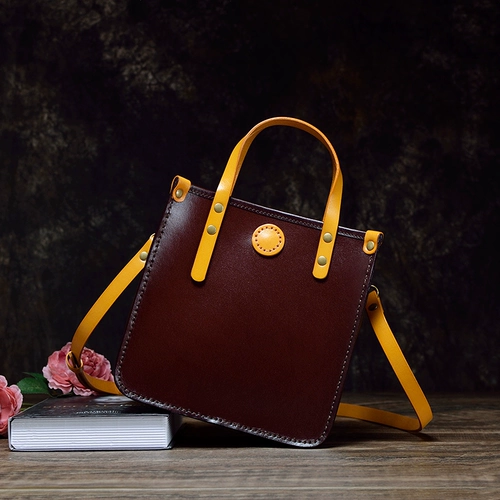 Кожаная небольшая маленькая синяя сумка через плечо для отдыха, из натуральной кожи, воловья кожа, коллекция 2023