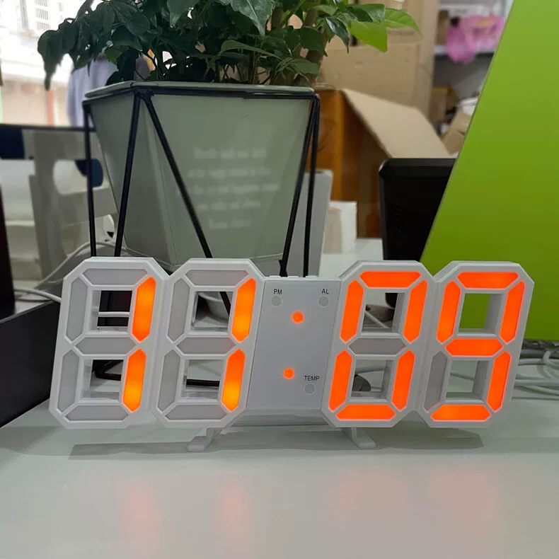 3D светодиодные часы (LED), ночник для геймеров и декор, 14,5×7,8×8,87 см, несколько цветов