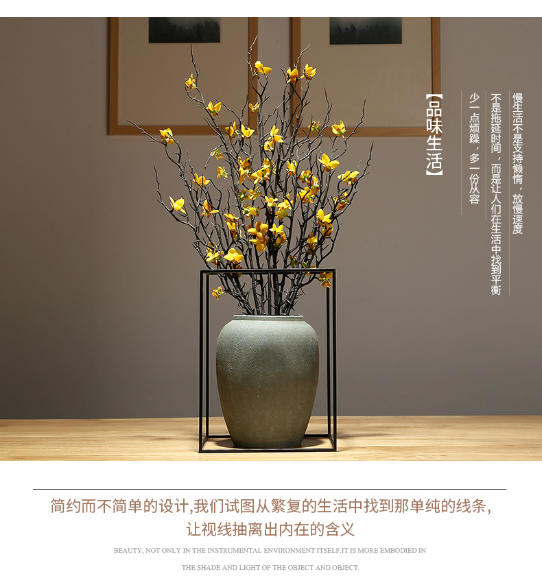 Jingdezhen ceramic vases, new Chinese style household living room desktop rich ancient frame decoration dry flower flower, adornment is placed