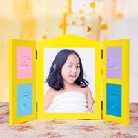 Желтая коробка+розовый пурпурный небо синий океан синий