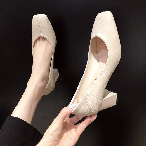 Весенняя универсальная обувь на высоком каблуке