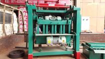 Yunnan Kunming Hollow Core Brick Machine (Fixed Four Column Square Brick)