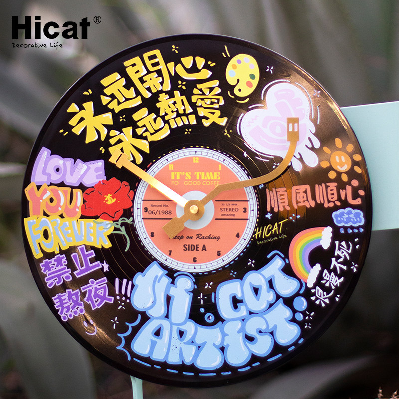 Streaming Golden Years Clocks Black Glue Records Hang Clocks DIY Graffiti Gift Decoration Creative Retro Fall Day Silent Hanging Watch-Taobao