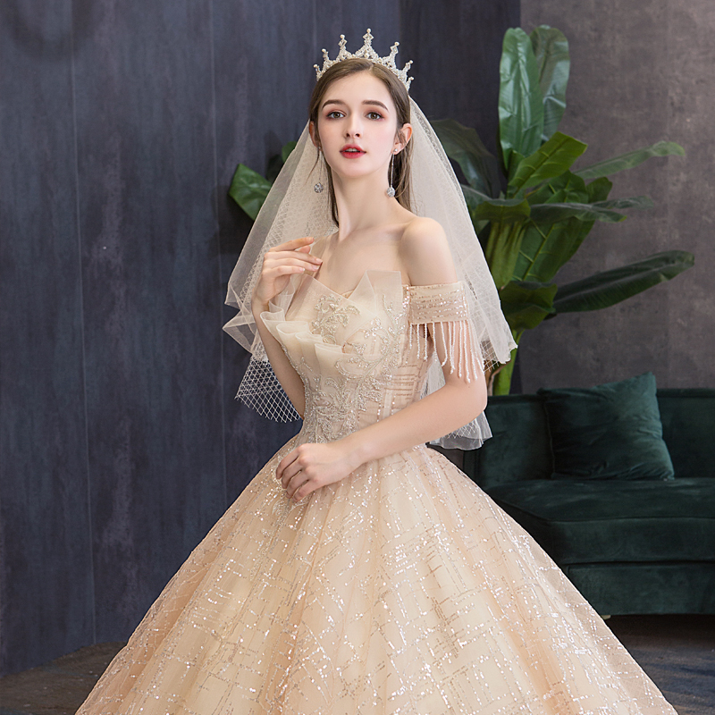 Hepburn light wedding dress 2020 new temperament bride word shoulder simple starry sky Forest department dream super fairy shaking sound trailing