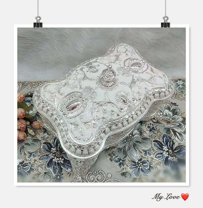 Russian enamel Silver silver tin First Jewelry Box Lady Tin Made Jewelry Case Drill Ring Box Birthday Gift Atlantic Necklace Box
