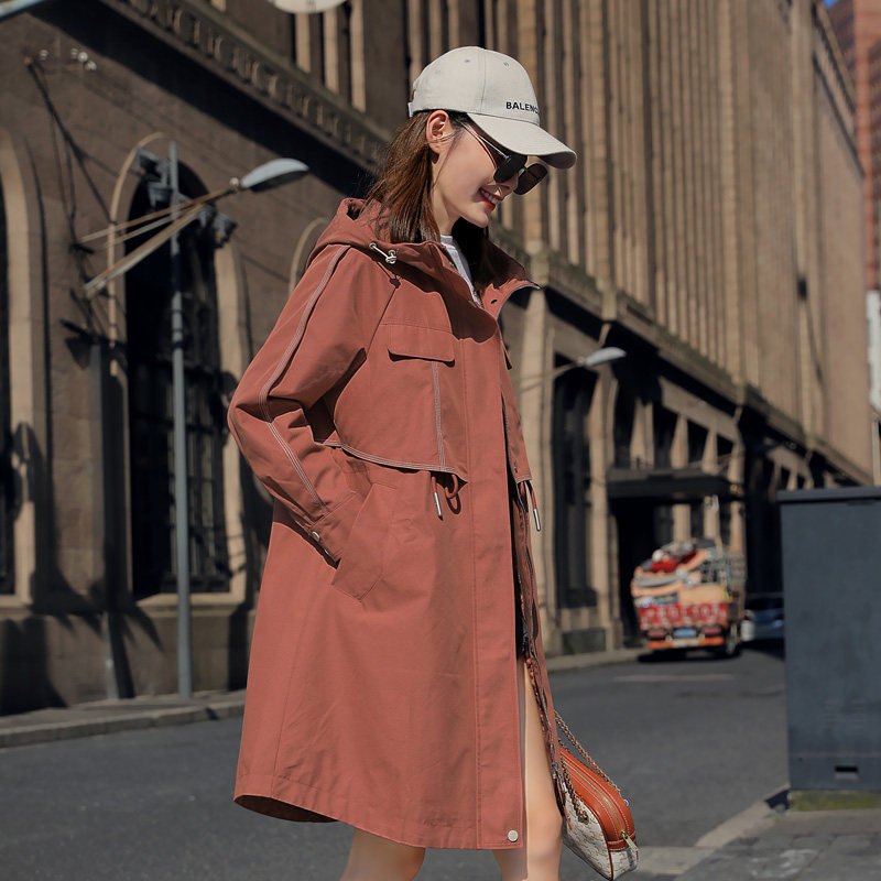 2022 Spring and Autumn New Wind Cloisters Women in the Long version Korean version Fashion easing frock this year Pop Fried Street Short Coat Tide