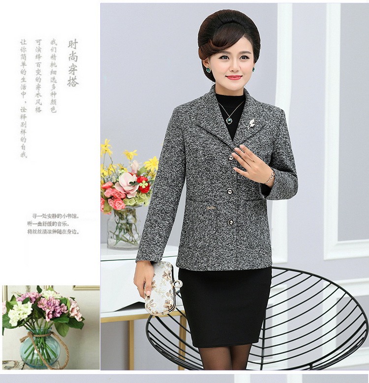 Phụ nữ trung niên ăn mặc áo len mùa thu áo len nữ trung niên phù hợp với thời trang quần áo mùa xuân và mùa thu áo kiểu tuổi 60