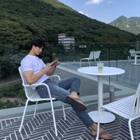 HW70-White. Модель с короткими рукавами