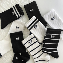 Embroidered Mitch socks Female midbarrel socks ins Chains Black & White Striped Long Silo Socks 100 hitch students cute pure cotton stockings