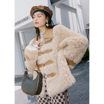 (Wake Up) apricot double-row buckle imitation leather hair integrated jacket female winter warm square collar loose fur jacket 2021 new