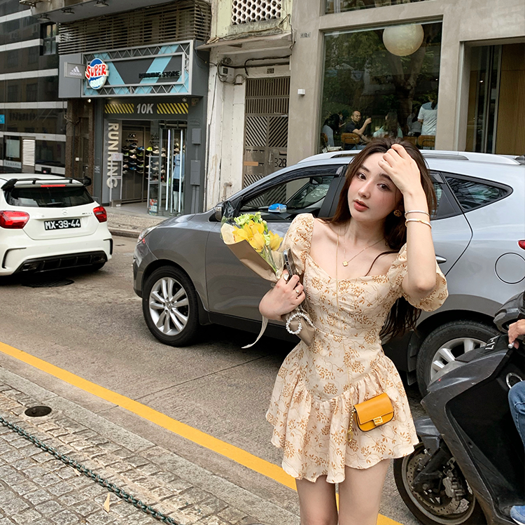 DoggyQin, your high-scoring girlfriend