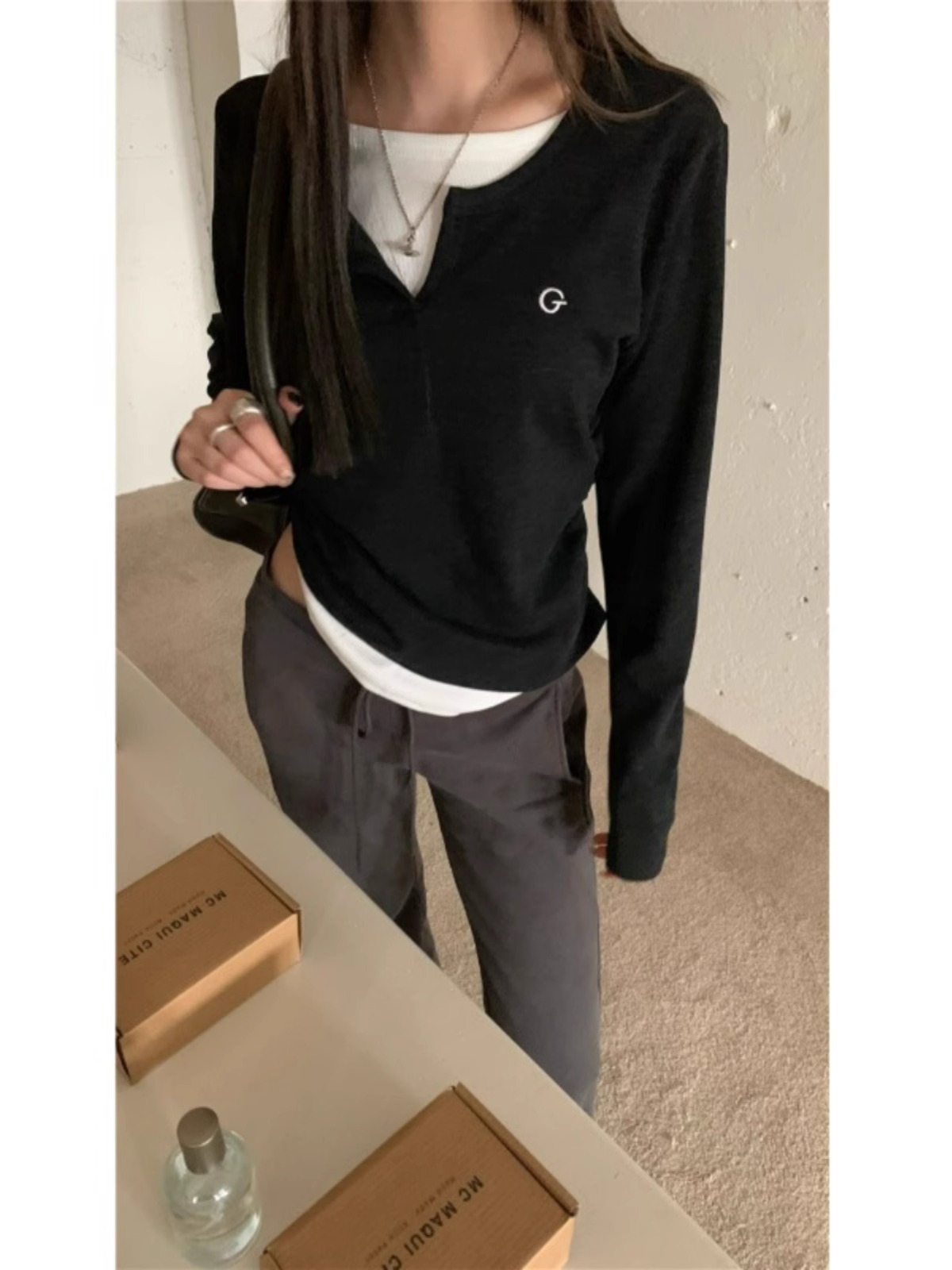 UR经典之作：撞色设计点亮秋冬衣橱