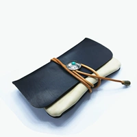 Светло-желтый