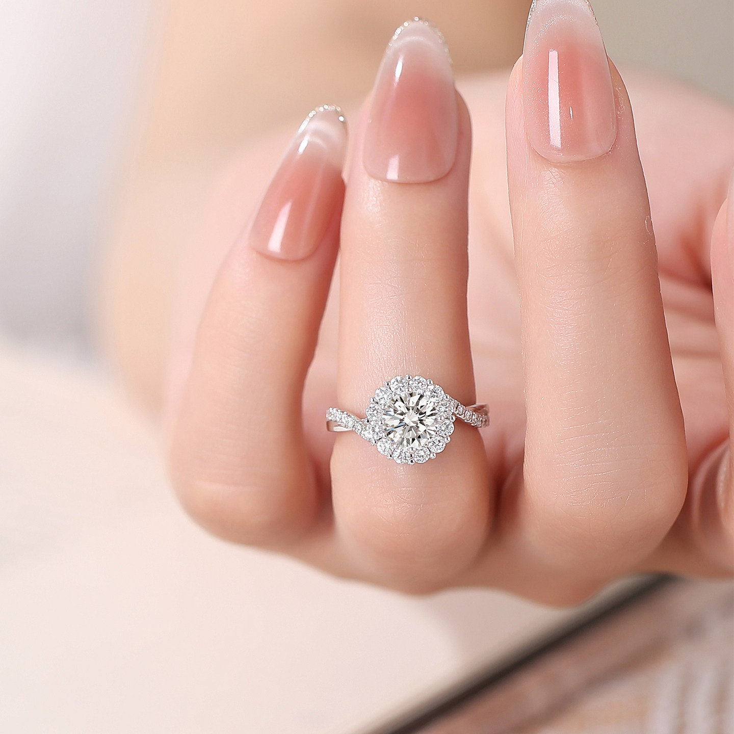 Кольцо Leo Star Diamond белое золото 0.5 карат
