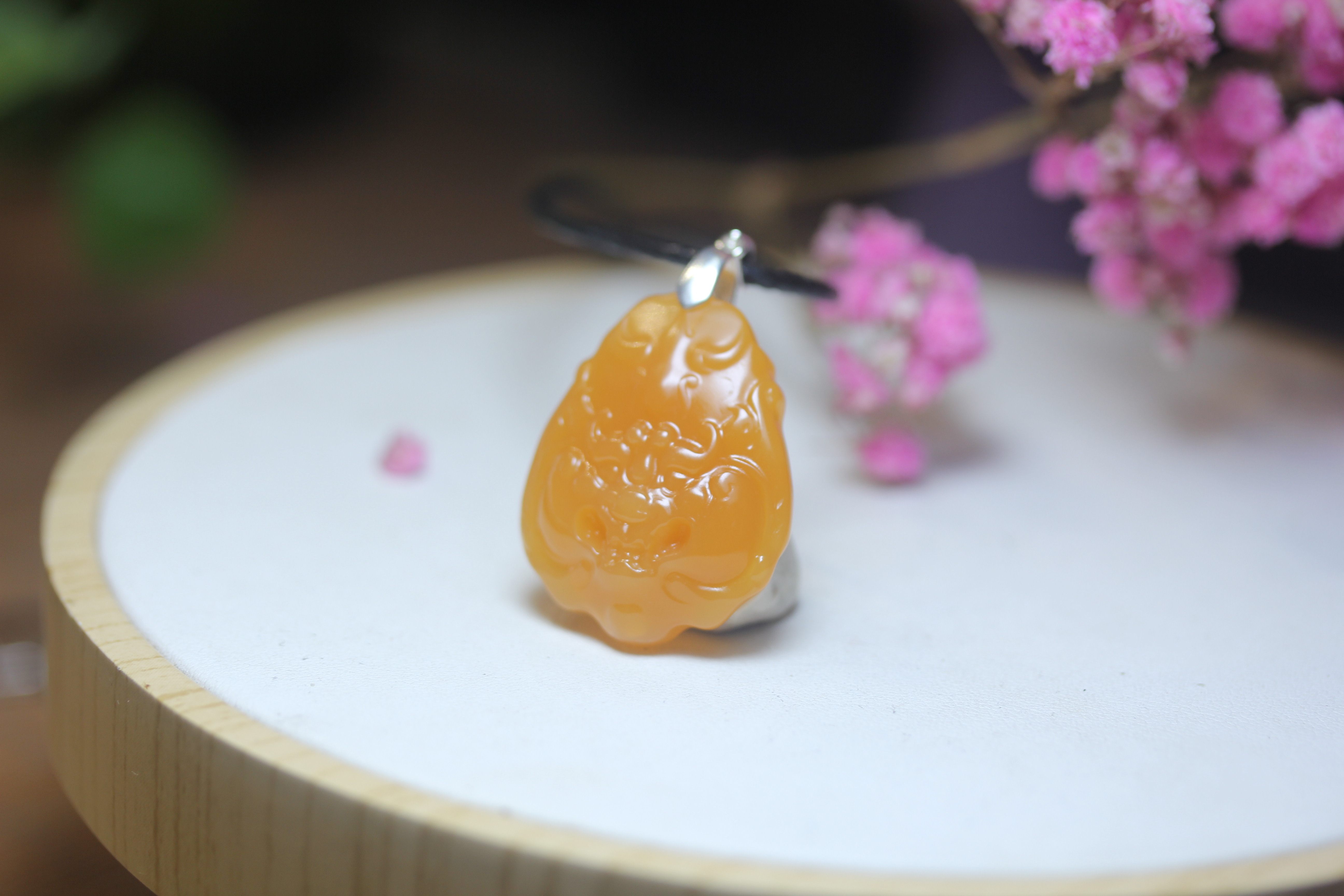 瑞獣】黄龍翡翠ネックレス 幻獣饕餮ペンダント 翡翠ペンダント