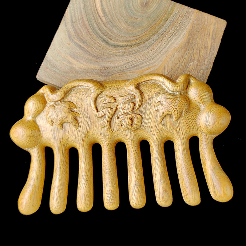 Fugas small plinth green sandalwood Meridian Comb Natural Jade Sandalwood Head Massage Comb for the elders' parents Gift Fulu