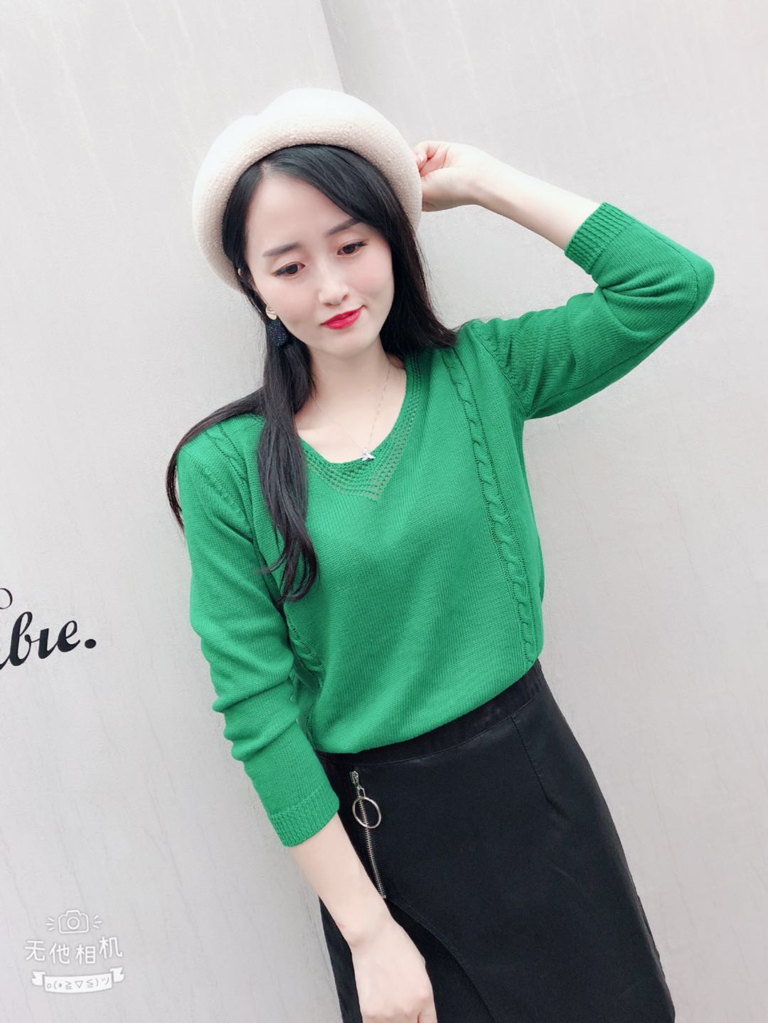 Mùa thu mới của phụ nữ openwork áo len tay áo năm điểm Áo sơ mi nữ phiên bản Hàn Quốc của áo len mỏng phần tay áo sơ mi thời trang nữ cao cấp