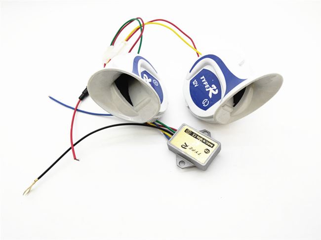 Xe máy điện phụ kiện pin 12 v phổ siêu âm vang vọng đa âm giọng sừng cặp loa - Sừng xe máy loa xe máy điện