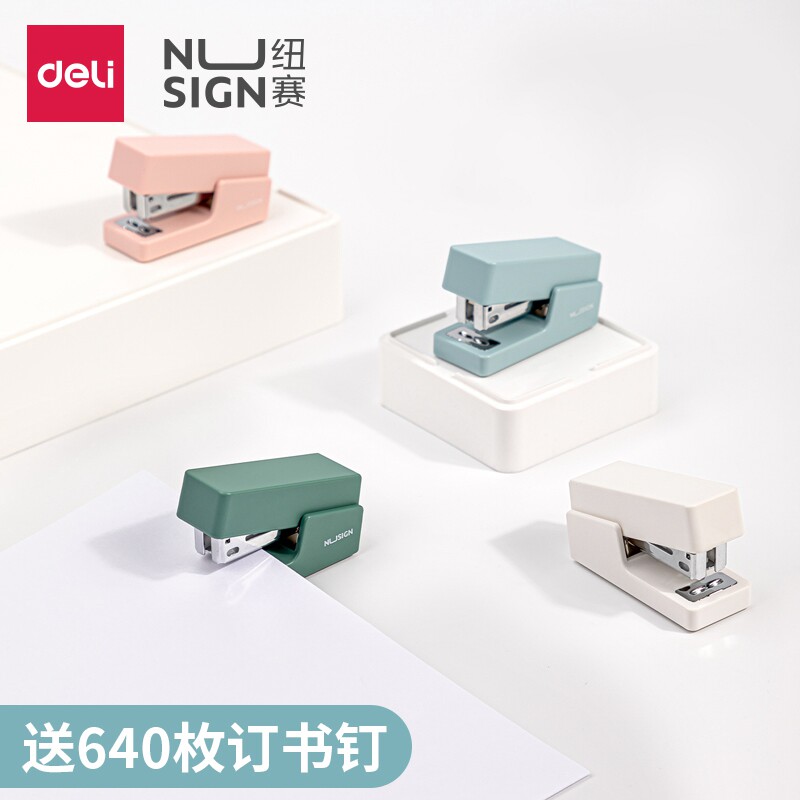 The NS 083 nailer student with a mini - small tab - saving nail machine is small by hand - handheld handheld handheld handheld handheld nail